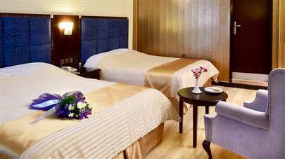 اتاق چهار تخته هتل ایران مشهد اتاق چهار تخته هتل ایران مشهد